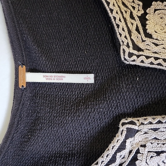 Anthropologie Free People Black Santa Maria Blouse with Cream Embroidery Small - Picture 4 of 7